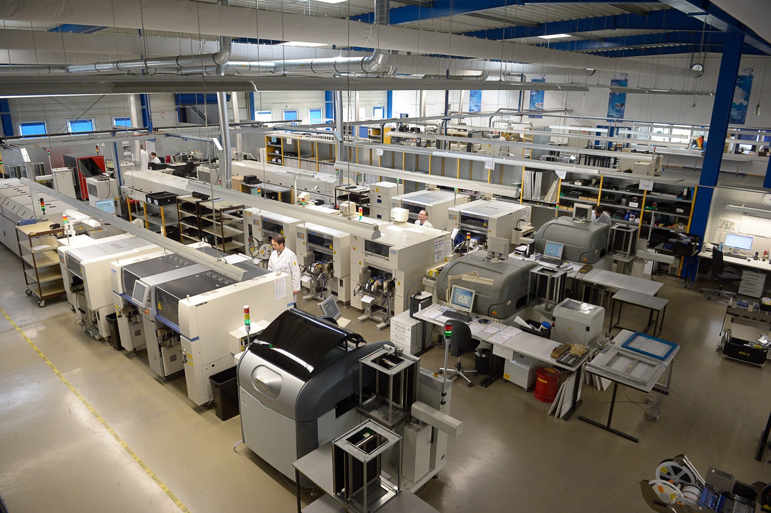 The production hall of A+B Electronic
